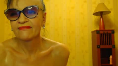 valentijm online show from March 2025 08:09:01 AM