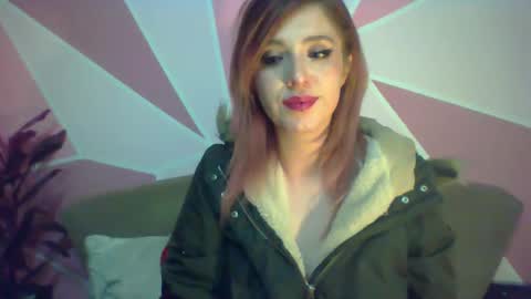 Valeri Cove online show from January 2025 07:18:01 AM