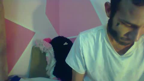 Valeri Cove online show from February 2025 05:57:01 PM