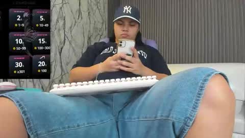 valeri_harpers4 online show from May 2026 11:24:02 PM