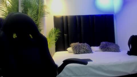 valeri_tafur online show from November 2025 11:10:01 AM