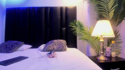 valeri_tafur online show from November 2025 11:02:02 AM