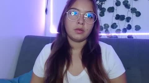 valeria online show from January 2025 06:33:01 AM