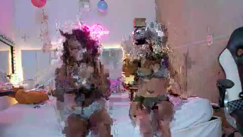 Snapshot of valeria_horni chatting on November 2025 09:36:02 PM valeria_horni online show from November 2025 09:36:02 PM