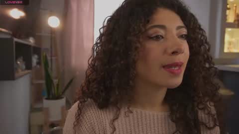 Snapshot of valeria_rosses chatting on July 2026 02:34:02 PM Valeria online show from July 2026 02:34:02 PM