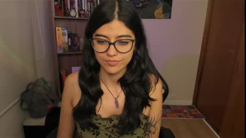 Snapshot of valerie__sky chatting on February 2026 02:53:01 AM Val online show from February 2026 02:53:01 AM