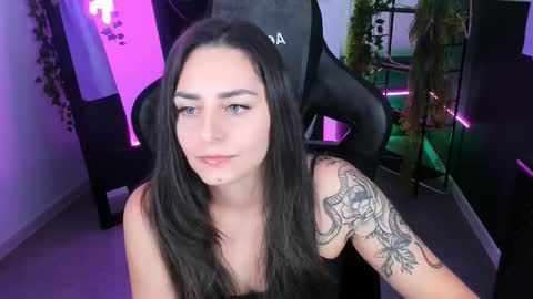 Valerie online show from October 2025 05:09:01 PM