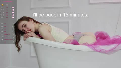 valeritiio online show from October 2025 03:35:01 AM