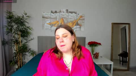 Snapshot of valery_grand chatting on February 2026 08:35:02 AM Valery online show from February 2026 08:35:02 AM