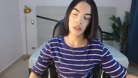 valery_restrepo online show from July 2026 08:51:01 PM
