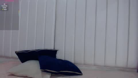 valery_storm_ online show from October 2025 12:57:02 PM