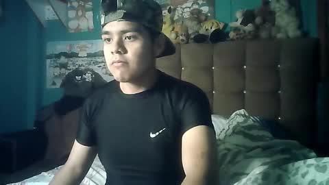 Valesh19 online show from October 2025 12:03:01 AM