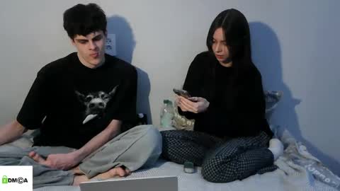 valesios online show from April 2026 07:09:02 PM