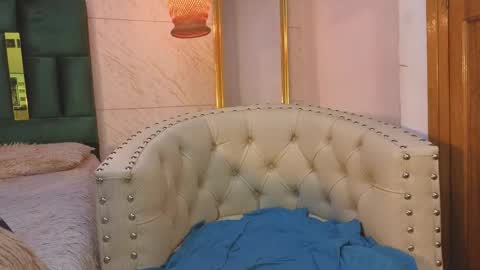Snapshot of valetino_stonee chatting on May 2026 08:59:01 PM Valentino online show from May 2026 08:59:01 PM