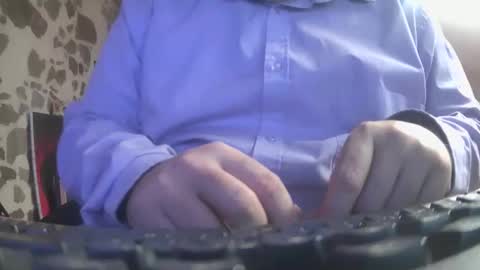 Snapshot of valgenius chatting on January 2025 08:13:01 PM Valgnius online show from January 2025 08:13:01 PM