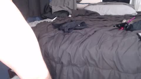 Snapshot of valhallacouple420 chatting on January 2025 10:56:01 PM Valhallacouple420 online show from January 2025 10:56:01 PM