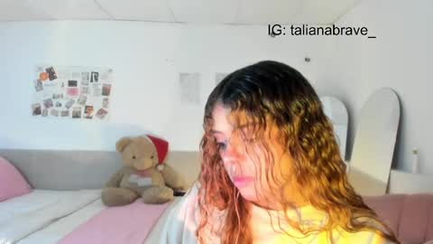 VALIENTE  online show from September 2025 09:09:01 PM