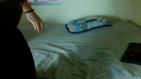 Snapshot of valkahot20 chatting on February 2026 12:57:02 PM VALKA online show from February 2026 12:57:02 PM