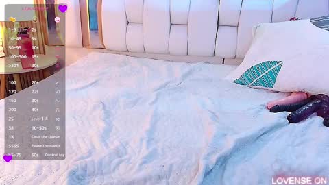 Valkiria moore  online show from March 2025 11:06:01 PM