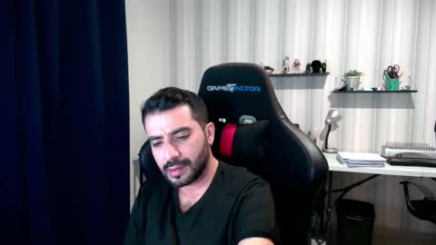 Roberto Carlos online show from October 2025 12:58:01 AM