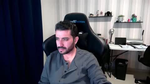 Roberto Carlos online show from November 2025 02:12:01 AM