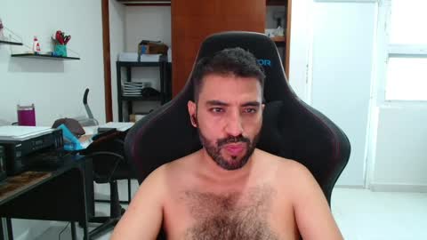 Snapshot of vallartamexi chatting on June 2026 01:00:01 AM Roberto Carlos online show from June 2026 01:00:01 AM