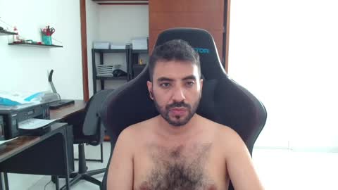 Snapshot of vallartamexi chatting on June 2026 10:03:02 PM Roberto Carlos online show from June 2026 10:03:02 PM
