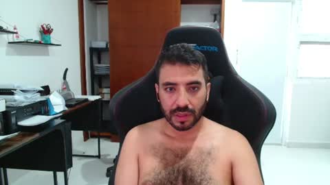 Snapshot of vallartamexi chatting on June 2026 12:11:01 AM Roberto Carlos online show from June 2026 12:11:01 AM
