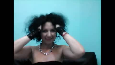 ValleriWind online show from February 2025 11:43:01 AM
