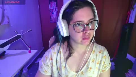 Snapshot of vallolet1_ chatting on March 2025 02:26:01 AM Im Violet online show from March 2025 02:26:01 AM