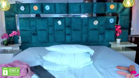 valtira nova online show from January 2026 07:30:01 PM