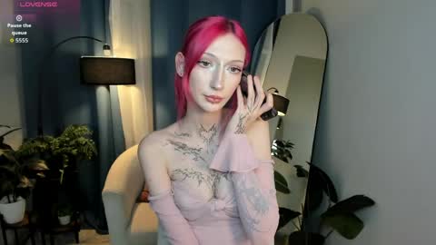 Snapshot of vampray_ chatting on June 2026 09:19:01 PM Leyla online show from June 2026 09:19:01 PM