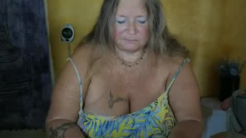 Snapshot of vampwoman chatting on June 2026 07:57:01 AM vampwoman online show from June 2026 07:57:01 AM