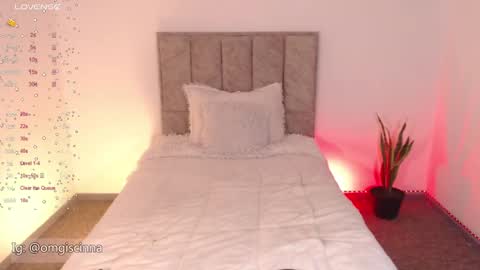 Cinnamon  online show from January 2025 01:25:02 PM