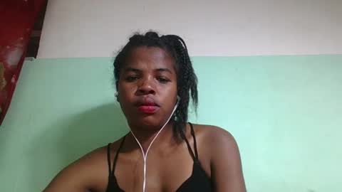 Snapshot of vanafiry chatting on January 2025 07:36:01 AM vanafiry online show from January 2025 07:36:01 AM