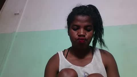 Snapshot of vanafiry chatting on January 2025 06:54:01 PM vanafiry online show from January 2025 06:54:01 PM