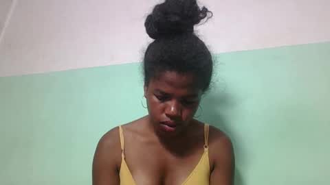 Snapshot of vanafiry chatting on February 2025 04:32:02 PM vanafiry online show from February 2025 04:32:02 PM