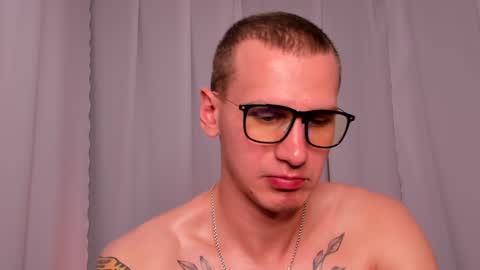 Snapshot of vance_rulez chatting on December 2024 12:30:01 PM Vance online show from December 2024 12:30:01 PM
