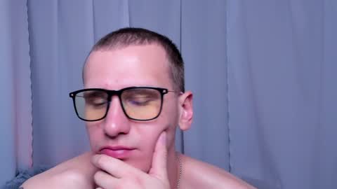 Snapshot of vance_rulez chatting on December 2024 12:51:02 PM Vance online show from December 2024 12:51:02 PM