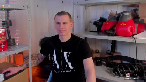 Snapshot of vance_rulez chatting on January 2025 07:00:01 AM Vance online show from January 2025 07:00:01 AM