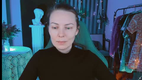 Vanda online show from December 2024 05:10:02 AM