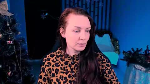 Vanda online show from December 2025 08:10:01 AM