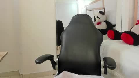 Snapshot of vanel_lope chatting on May 2026 12:29:02 AM Vanel Lope online show from May 2026 12:29:02 AM