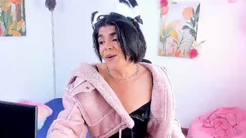 vanes_hontter online show from July 2026 02:54:01 PM