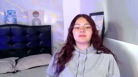 Vanesa online show from June 2026 12:02:01 PM