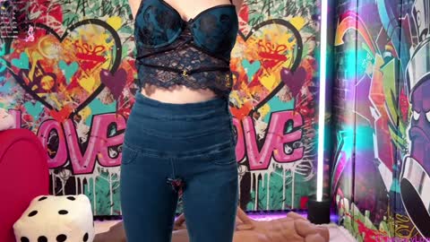  Vanessa  online show from January 2026 04:54:02 PM