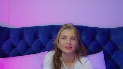 Vanessa online show from May 2026 08:47:01 PM