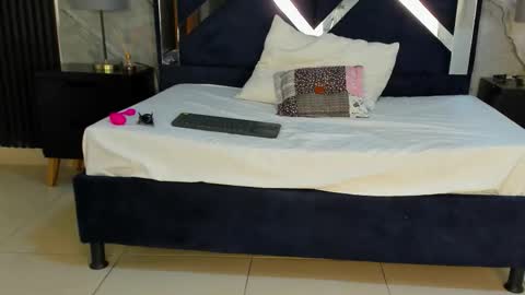 Vanessa Hard online show from January 2026 08:25:02 PM