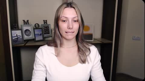 Vanessa online show from March 2026 04:40:02 PM