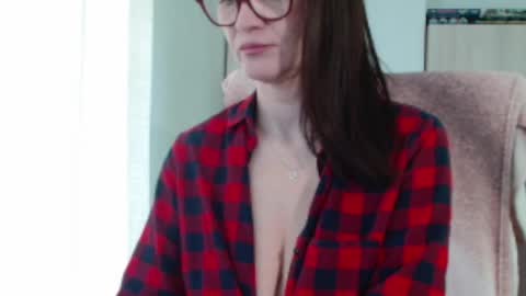 Vanessa online show from March 2026 11:58:01 AM